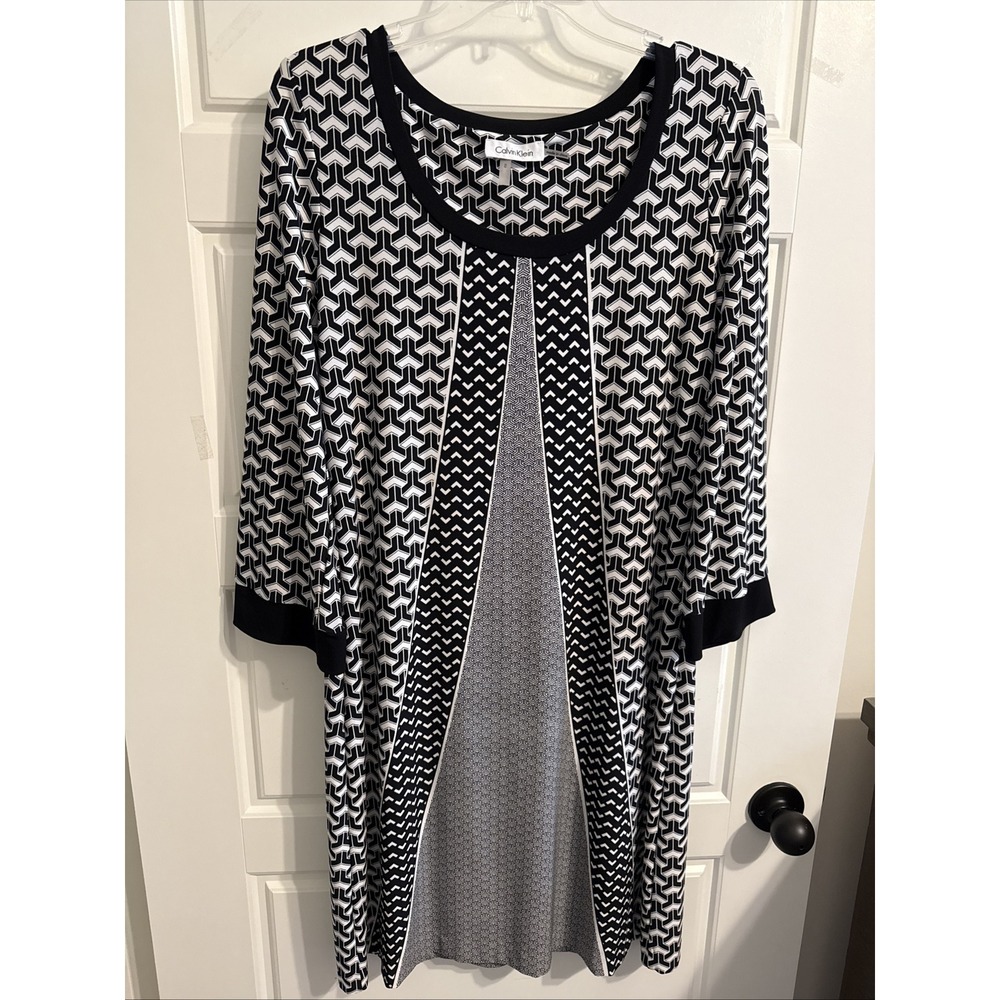 Calvin Klein Sz Small Black White Geometric Scoop Neck 3/4 Sleeve Shift Dress‎